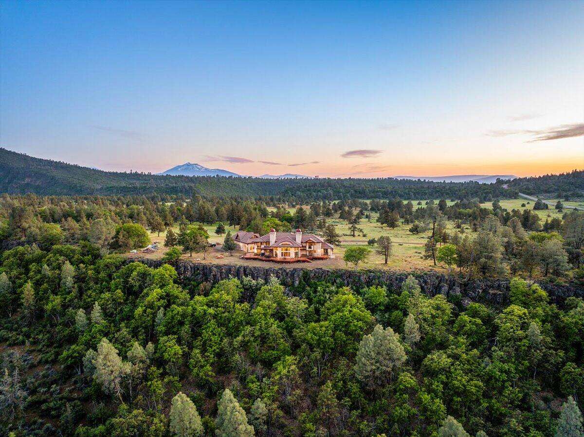 313 Acres of Agricultural Land with Home for Sale in Fall River Mills, California