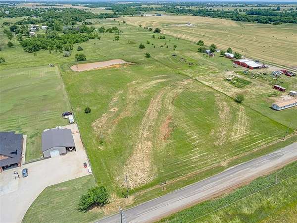5 Acres of Land for Sale in Tuttle, Oklahoma