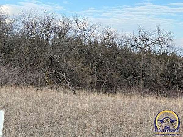81.9 Acres of Recreational & Residential Land for Sale in Berryton, Kansas