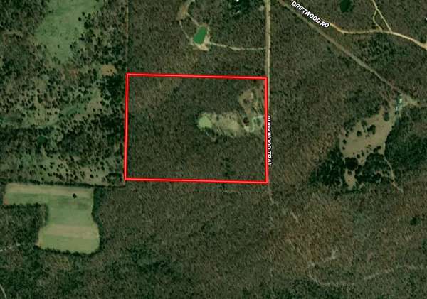 30 Acres of Land with Home for Sale in Salem, Arkansas