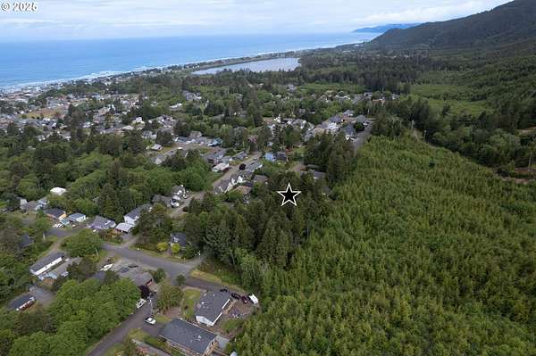 0.32 Acres of Residential Land for Sale in Rockaway Beach, Oregon