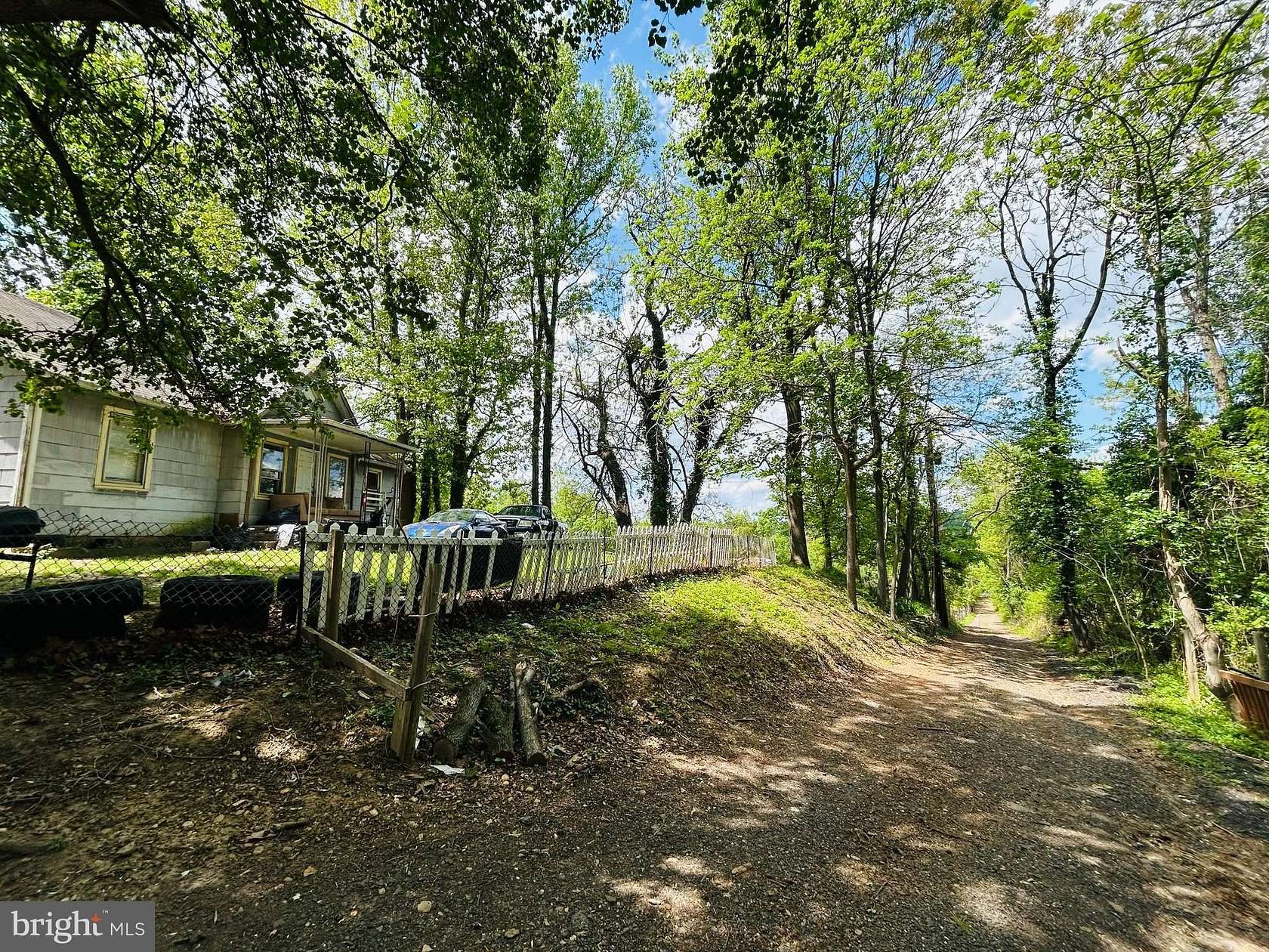 5 Acres of Residential Land with Home for Sale in Fort Washington, Maryland