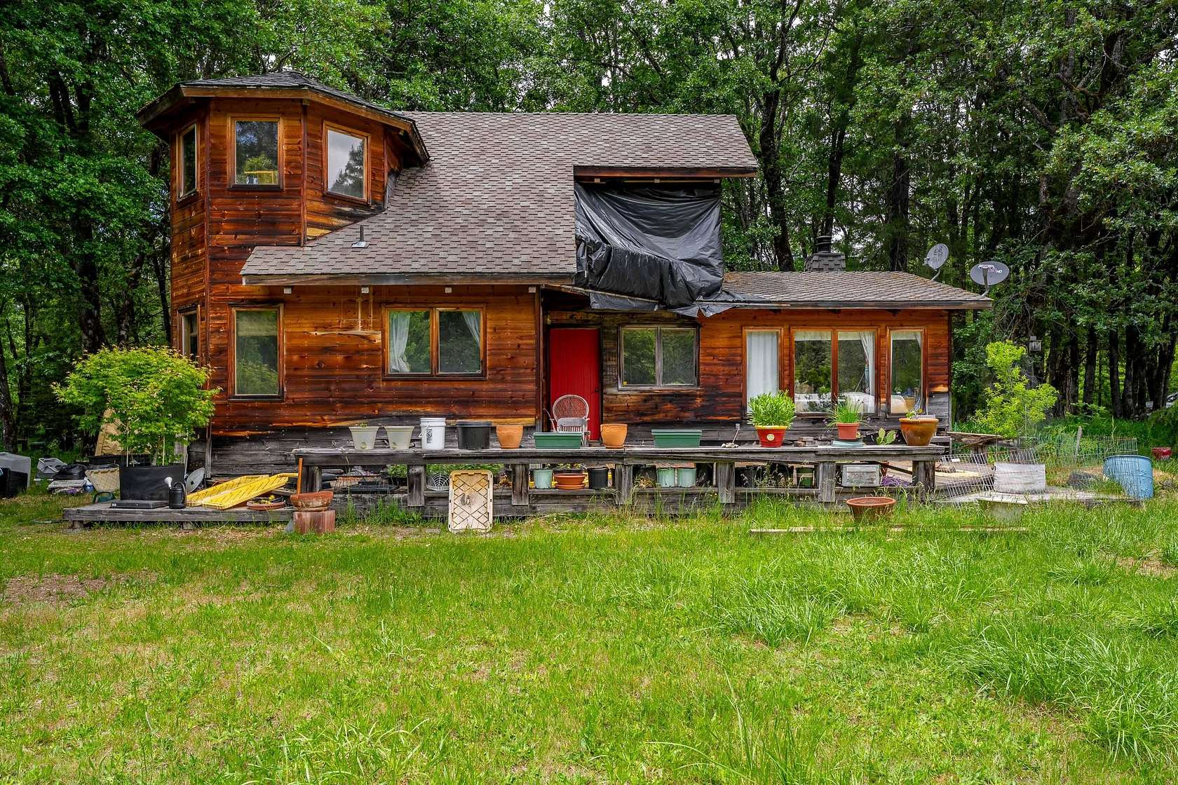 11.8 Acres of Land with Home for Sale in Selma, Oregon