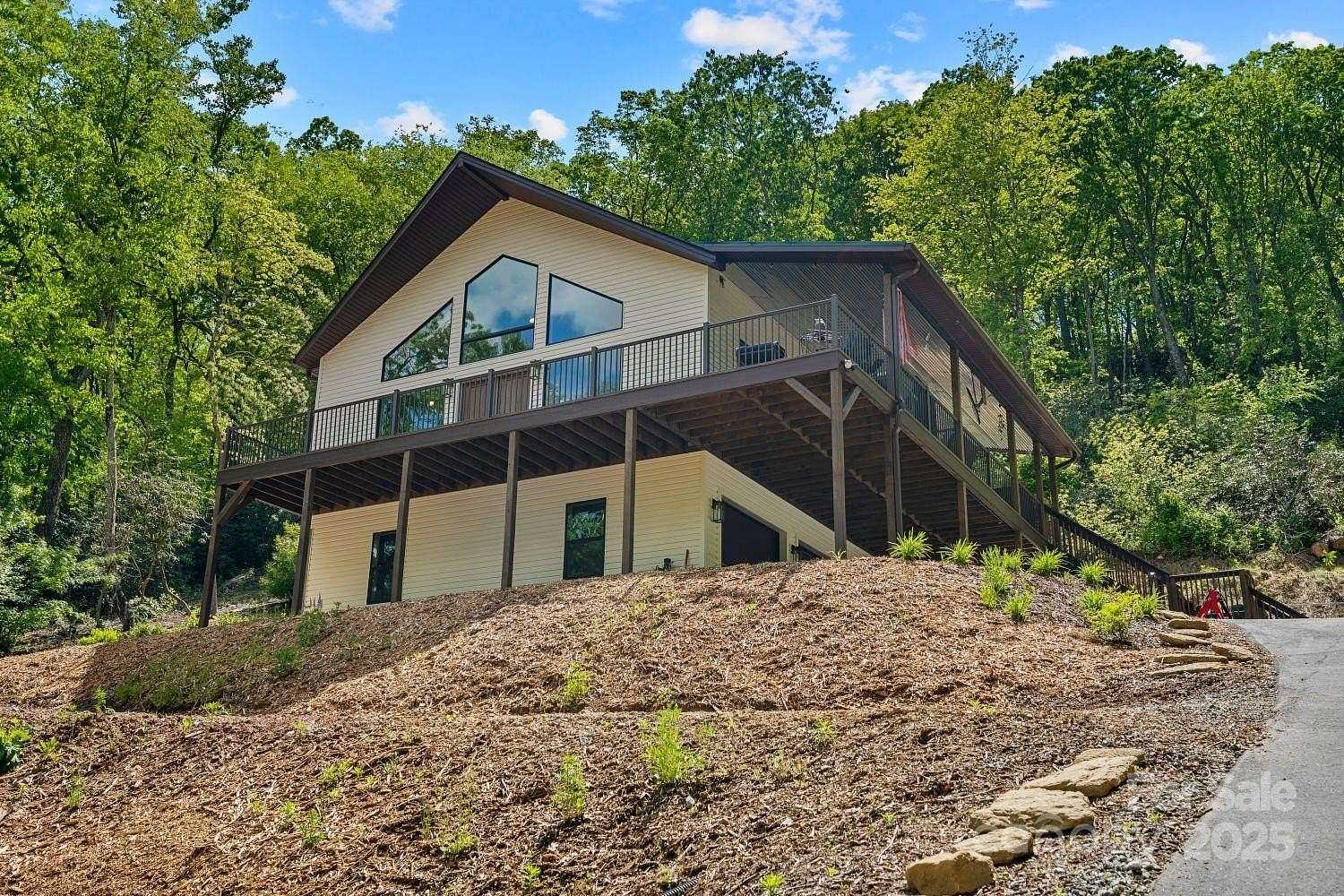 4.33 Acres of Residential Land with Home for Sale in Hendersonville, North Carolina