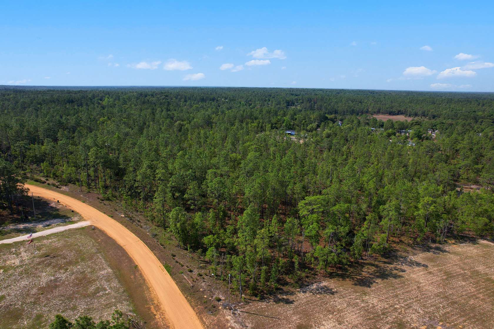 5 Acres of Residential Land for Sale in Hawthorne, Florida