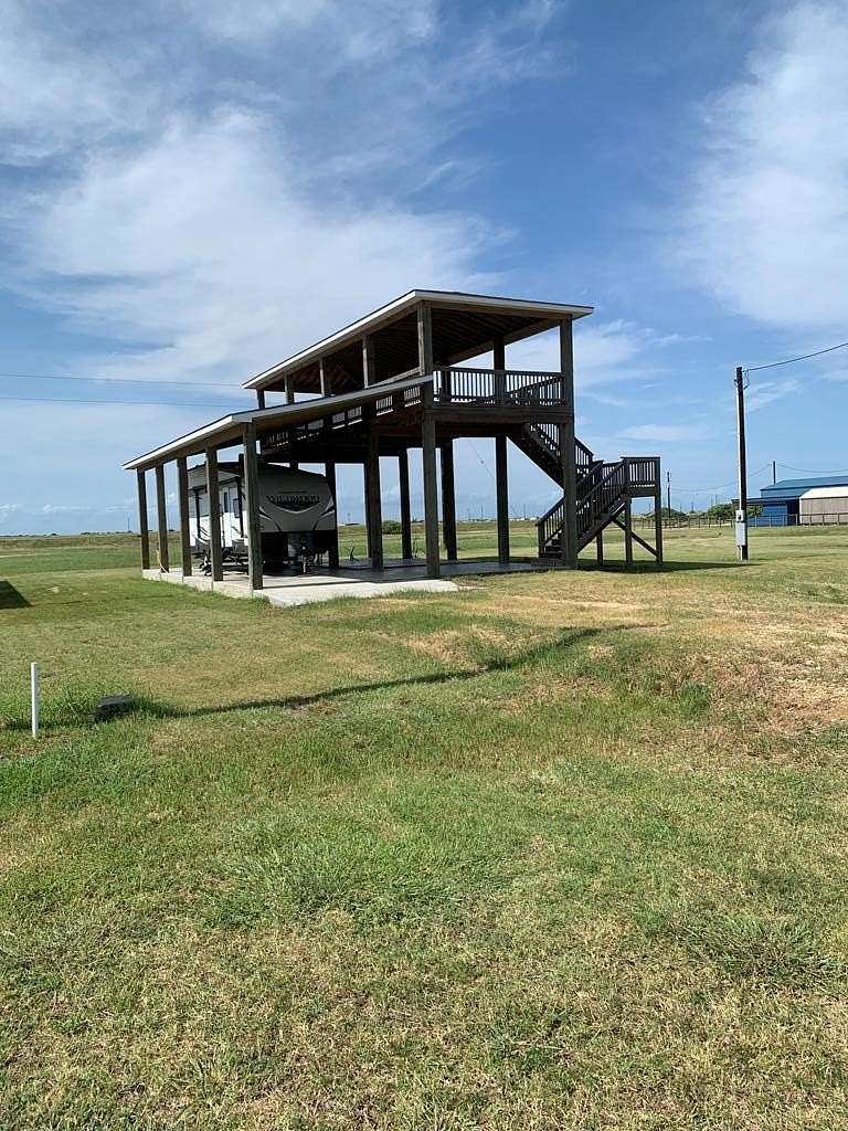 0.44 Acres of Residential Land for Sale in Palacios, Texas