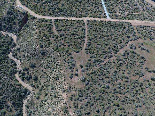 5 Acres of Residential Land for Sale in Phelan, California