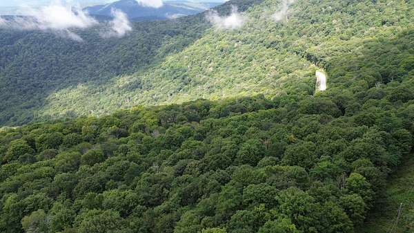 4 Acres of Land for Sale in Slaty Fork, West Virginia