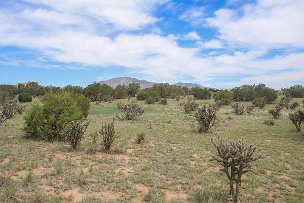 5.76 Acres of Land for Sale in Edgewood, New Mexico