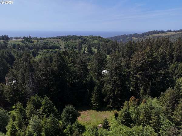 6.14 Acres of Residential Land for Sale in Brookings, Oregon