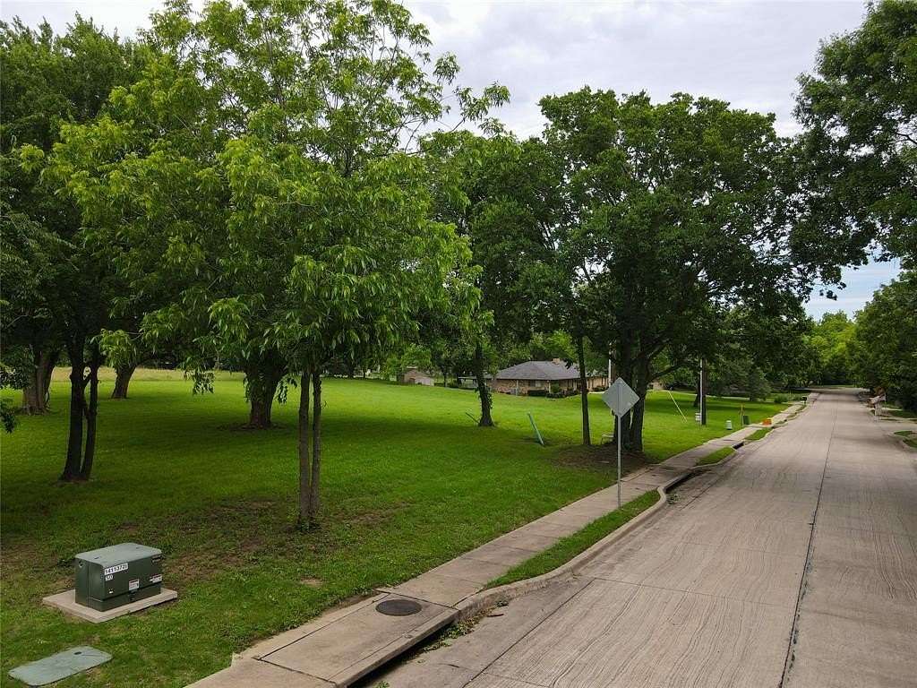 0.74 Acres of Residential Land for Sale in Sherman, Texas