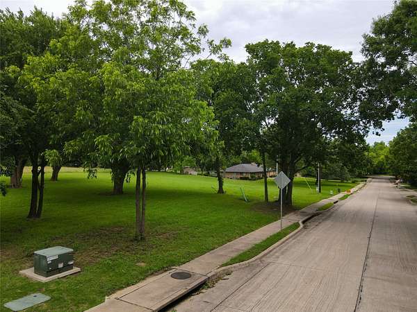 0.74 Acres of Residential Land for Sale in Sherman, Texas