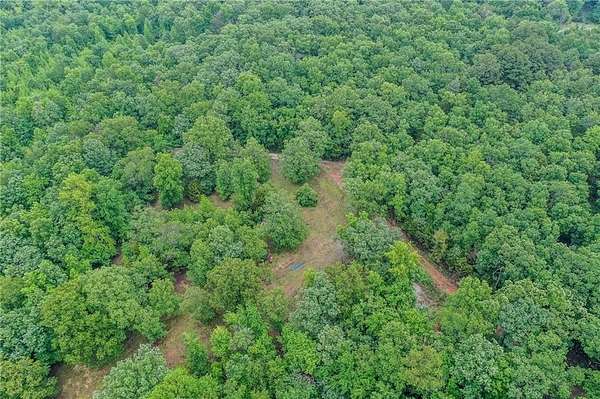 10 Acres of Recreational Land for Sale in Huntsville, Arkansas