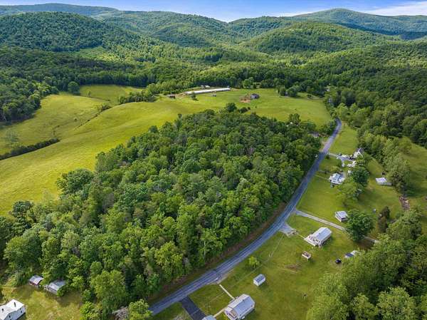 4 Acres of Residential Land for Sale in Elkton, Virginia