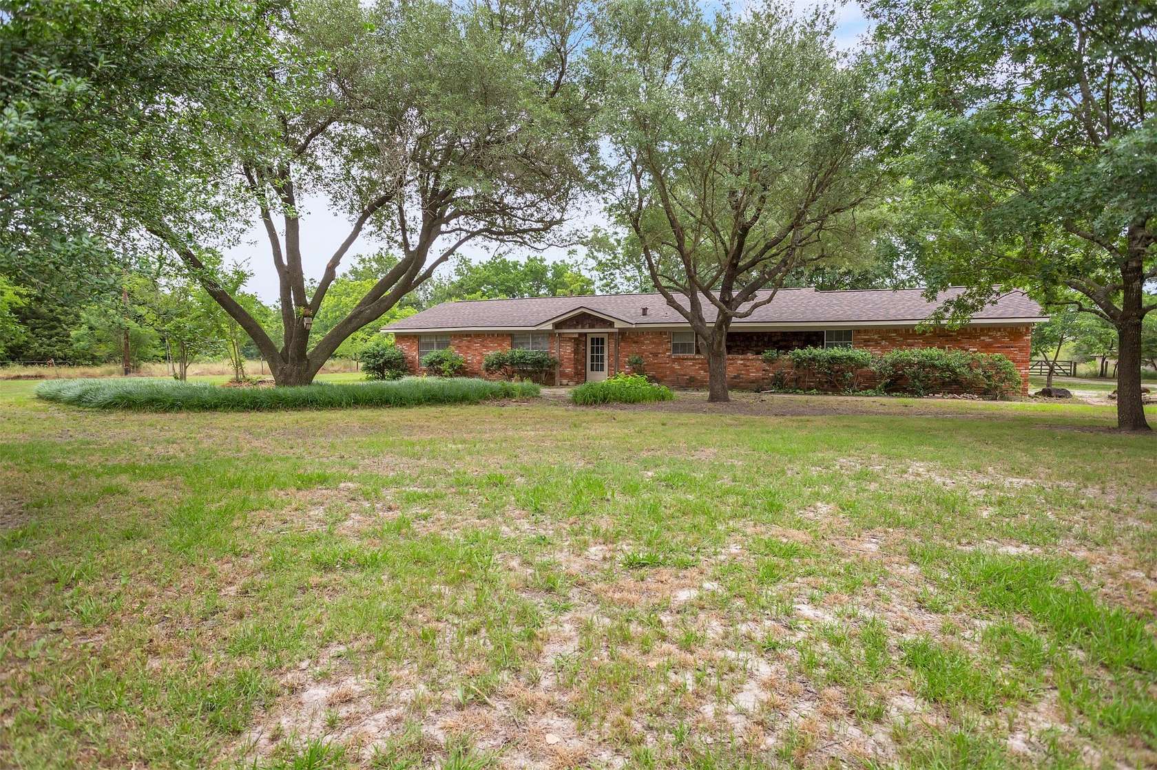 68 Acres of Agricultural Land with Home for Sale in Greenville, Texas