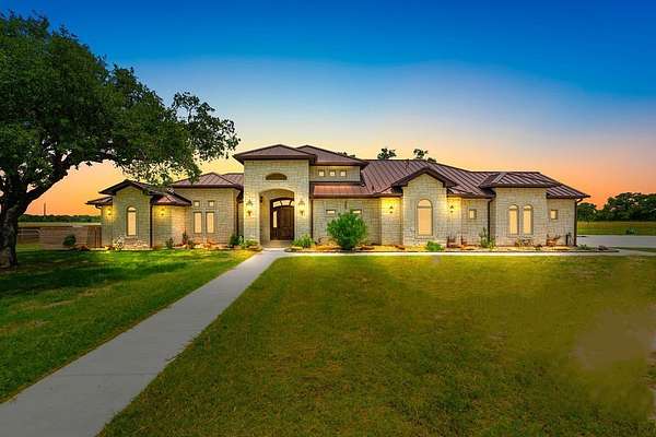 58 Acres of Recreational Land with Home for Sale in Beeville, Texas