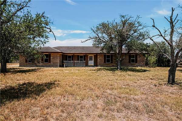 3.36 Acres of Residential Land with Home for Sale in Robstown, Texas