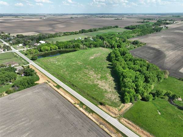 37.2 Acres of Land for Sale in Bennezette Township, Iowa