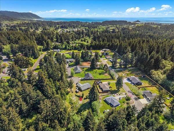 2.12 Acres of Residential Land for Sale in Crescent City, California