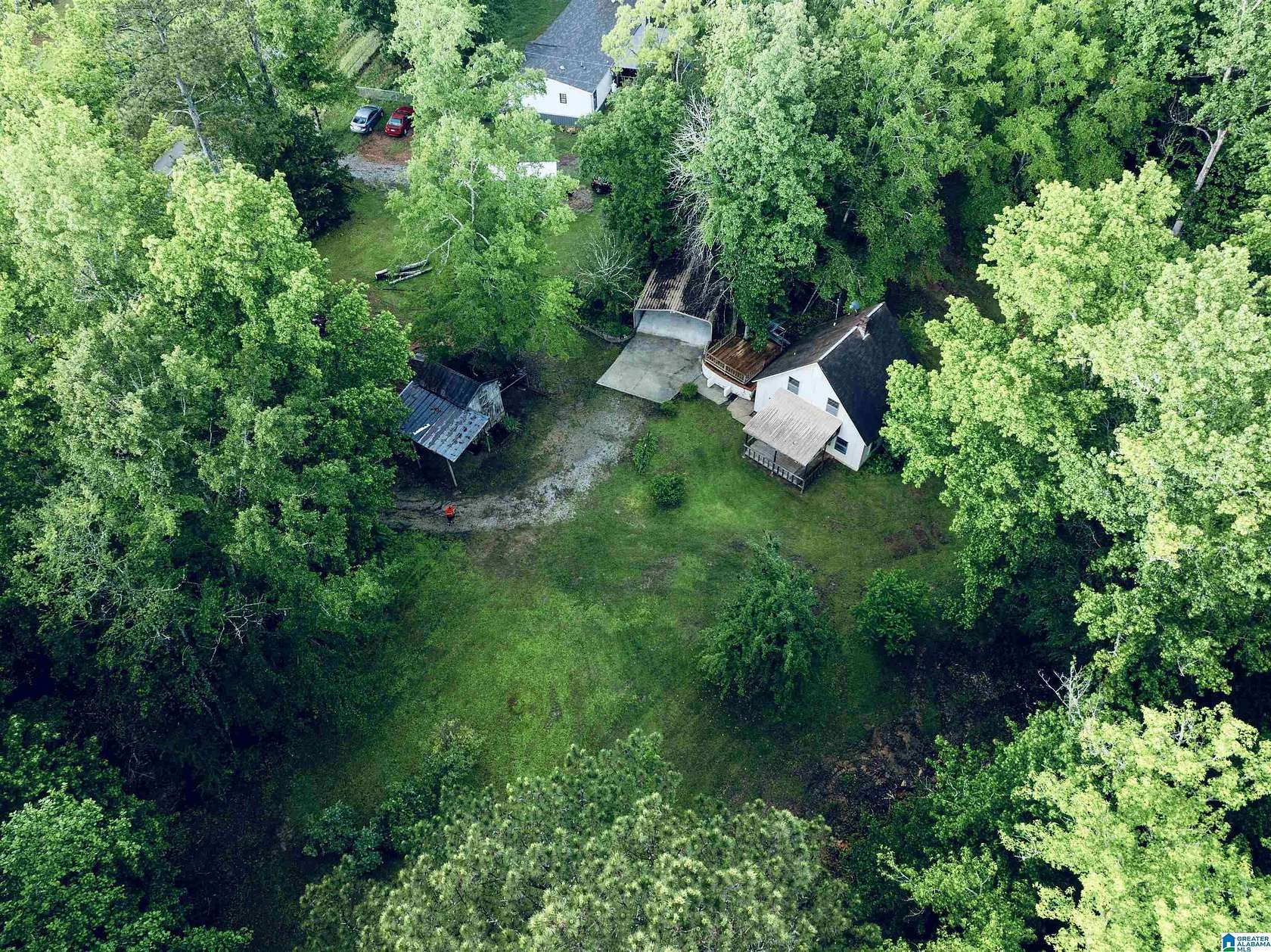 5.36 Acres of Residential Land with Home for Sale in Wellington, Alabama