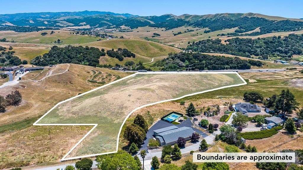 17.8 Acres of Land for Sale in San Juan Bautista, California