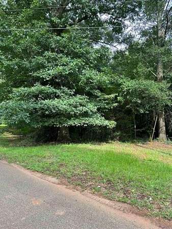 5 Acres of Residential Land for Sale in Wellford, South Carolina