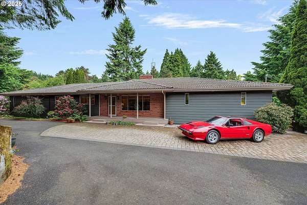 2.6 Acres of Residential Land with Home for Sale in Sherwood, Oregon