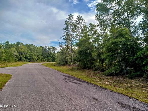 0.27 Acres of Residential Land for Sale in Chipley, Florida