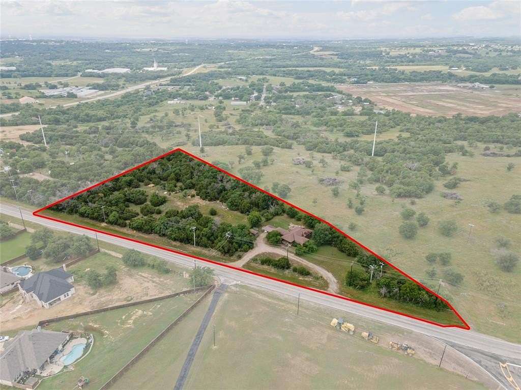 3.9 Acres of Mixed-Use Land for Sale in Weatherford, Texas