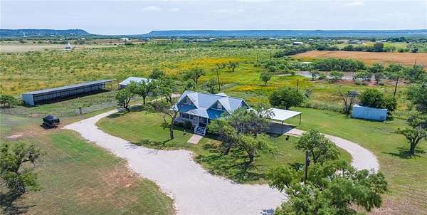 30 Acres of Land with Home for Sale in Tuscola, Texas