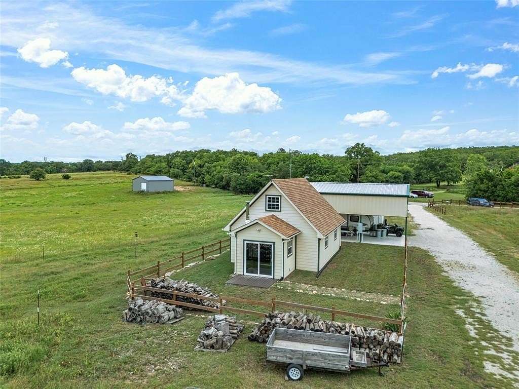 17.4 Acres of Land with Home for Sale in Alvord, Texas