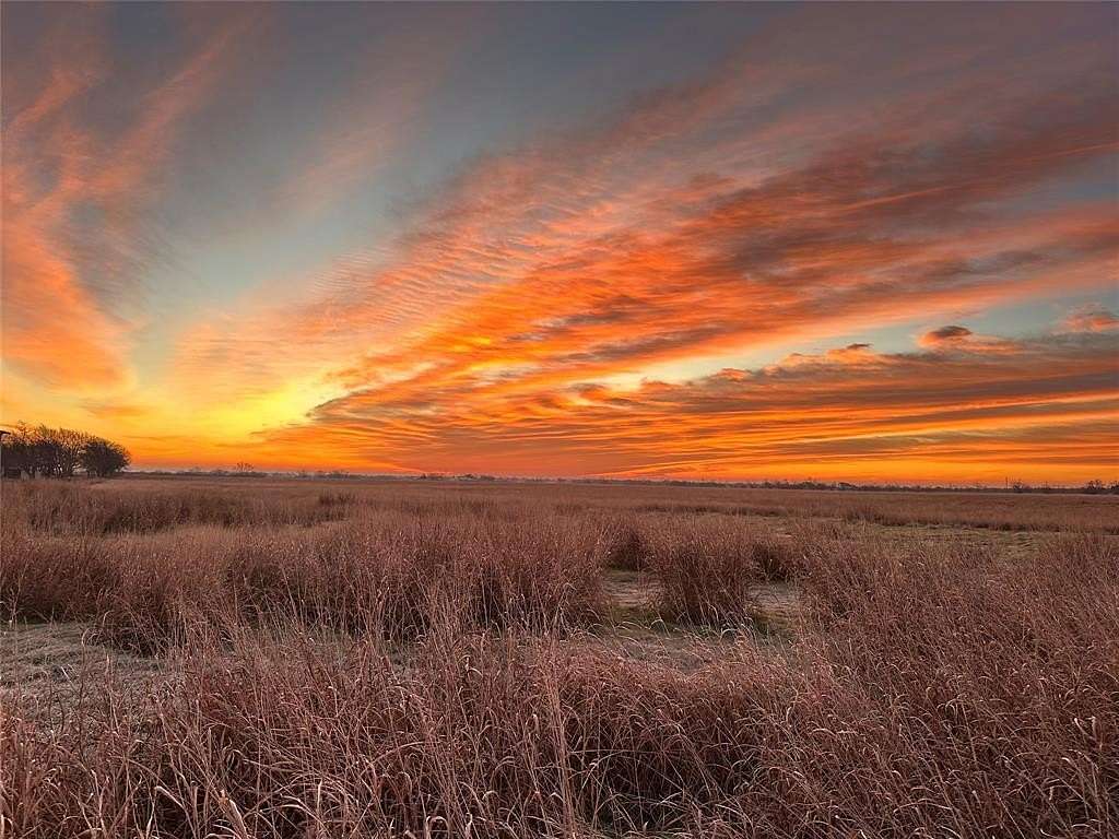 2 Acres of Residential Land for Sale in Valley View, Texas