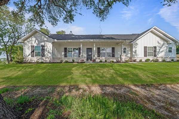 3.5 Acres of Residential Land with Home for Sale in Poolville, Texas