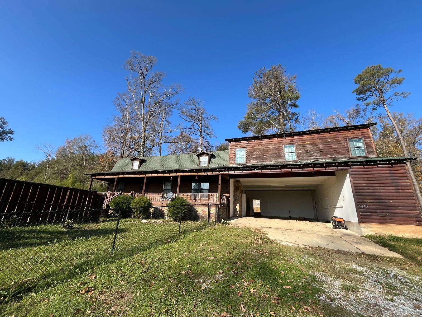 3.67 Acres of Residential Land with Home for Sale in Sicily Island, Louisiana