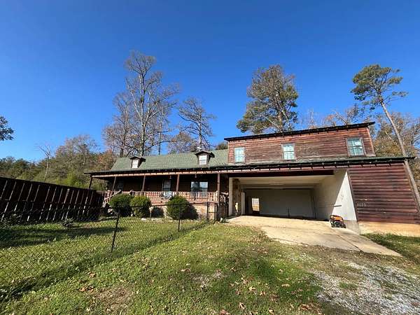 3.67 Acres of Residential Land with Home for Sale in Sicily Island, Louisiana