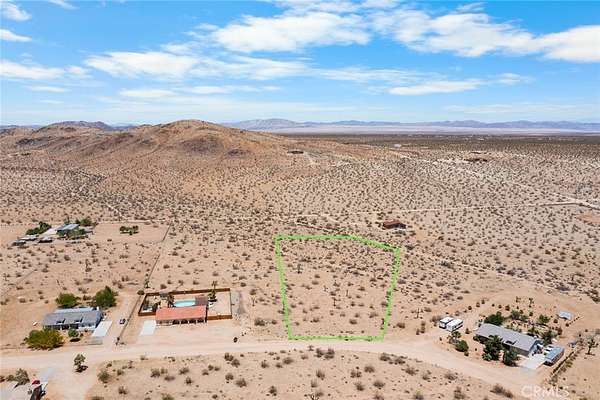 2.76 Acres of Land for Sale in Joshua Tree, California