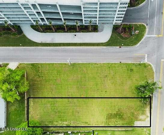 0.29 Acres of Commercial Land for Sale in D'Iberville, Mississippi