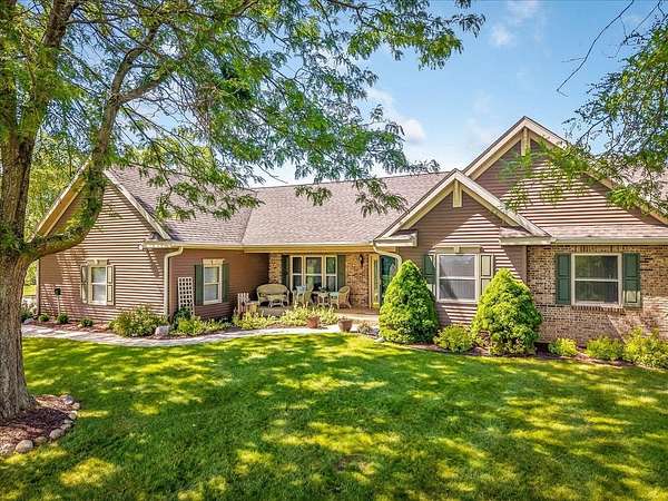 1.79 Acres of Residential Land with Home for Sale in Freedom Township, Illinois