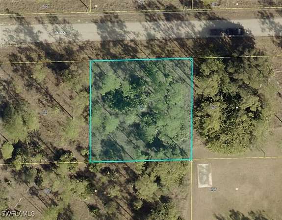 0.25 Acres of Land for Sale in Lehigh Acres, Florida
