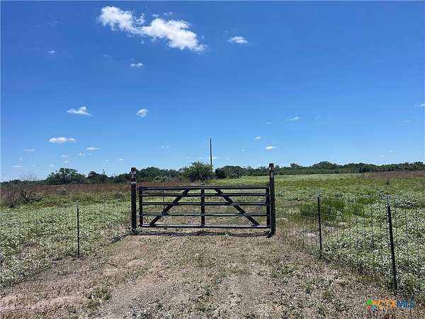 31.5 Acres of Land for Sale in Rockport, Texas