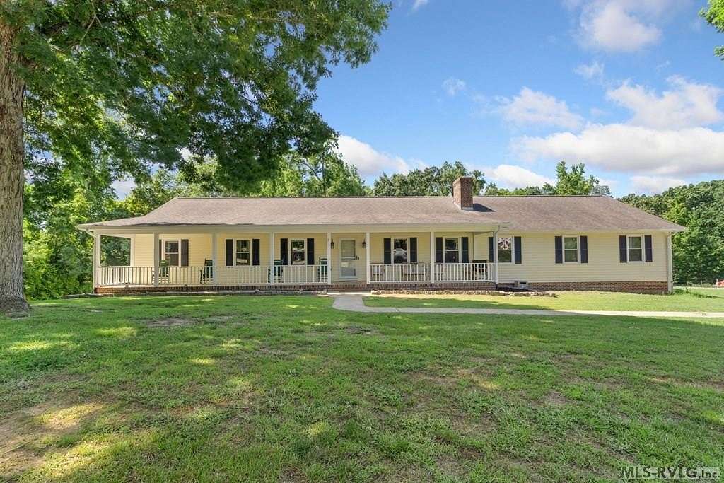 1.84 Acres of Residential Land with Home for Sale in Roanoke Rapids, North Carolina