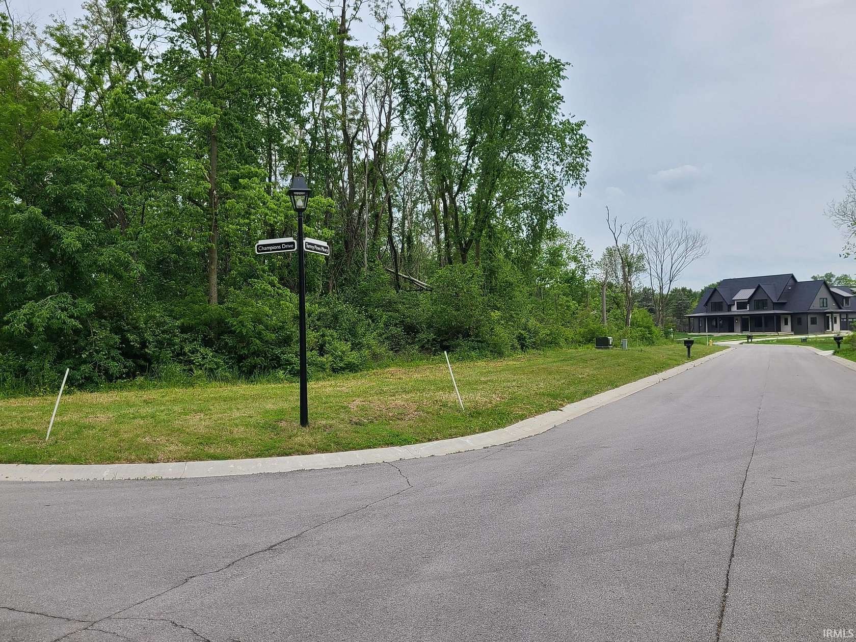 0.5 Acres of Land for Sale in Fort Wayne, Indiana