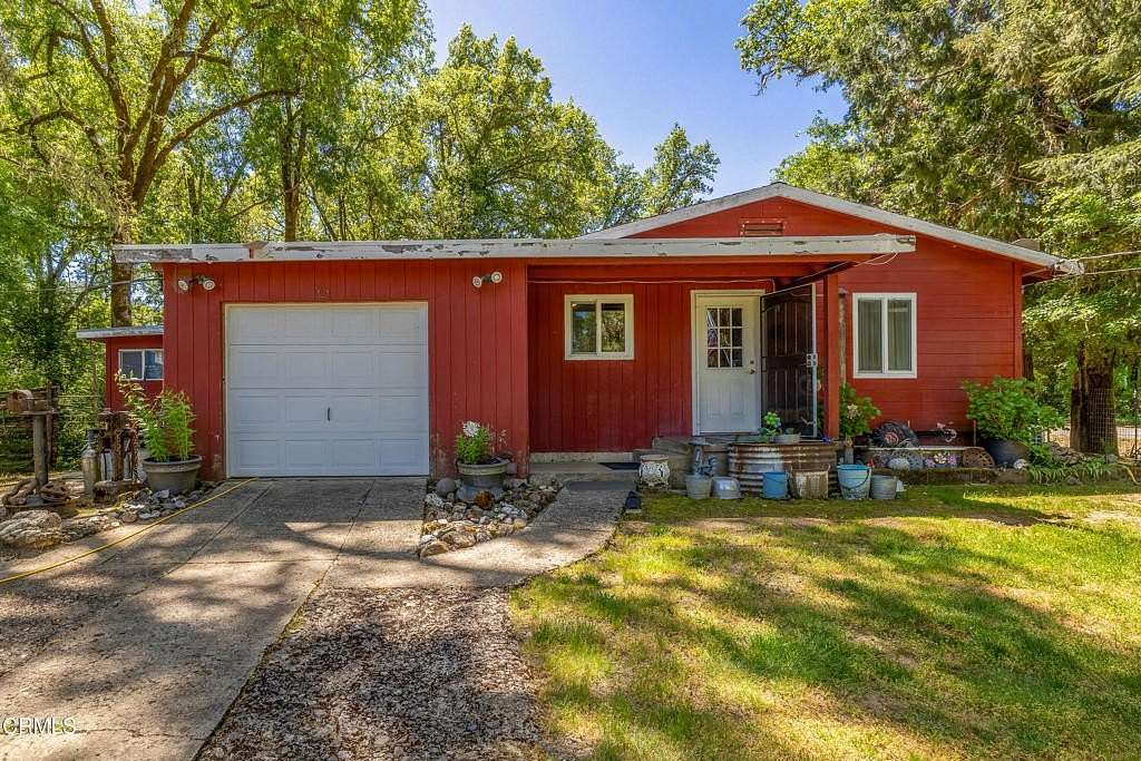 5 Acres of Residential Land with Home for Sale in Willits, California