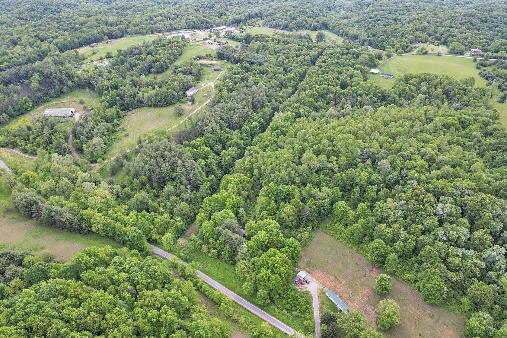 15 Acres of Recreational Land with Home for Sale in New Marshfield, Ohio