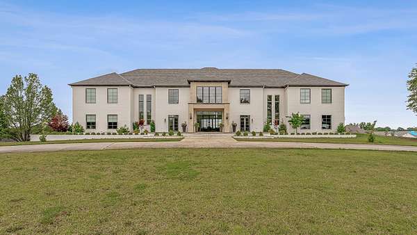 12.3 Acres of Land with Home for Sale in Paragould, Arkansas