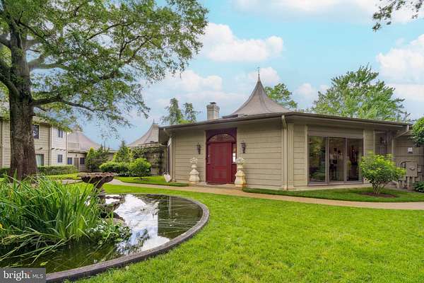 2 Acres of Residential Land with Home for Sale in St. Michaels, Maryland