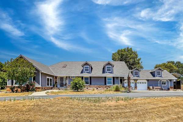 10 Acres of Residential Land with Home for Sale in Valley Springs, California