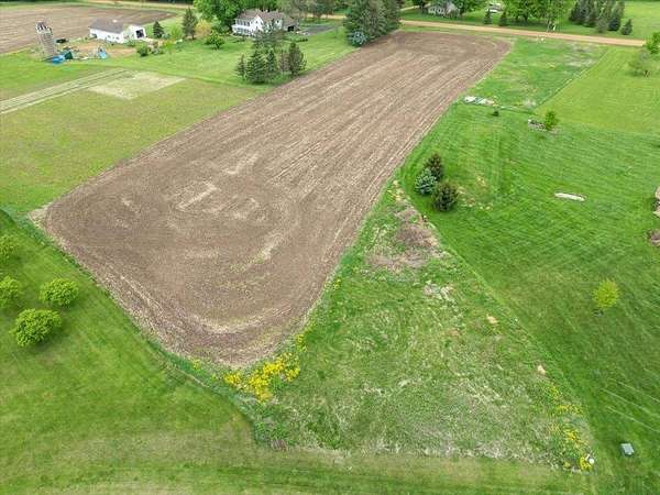 1.53 Acres of Residential Land for Sale in Stratford, Wisconsin