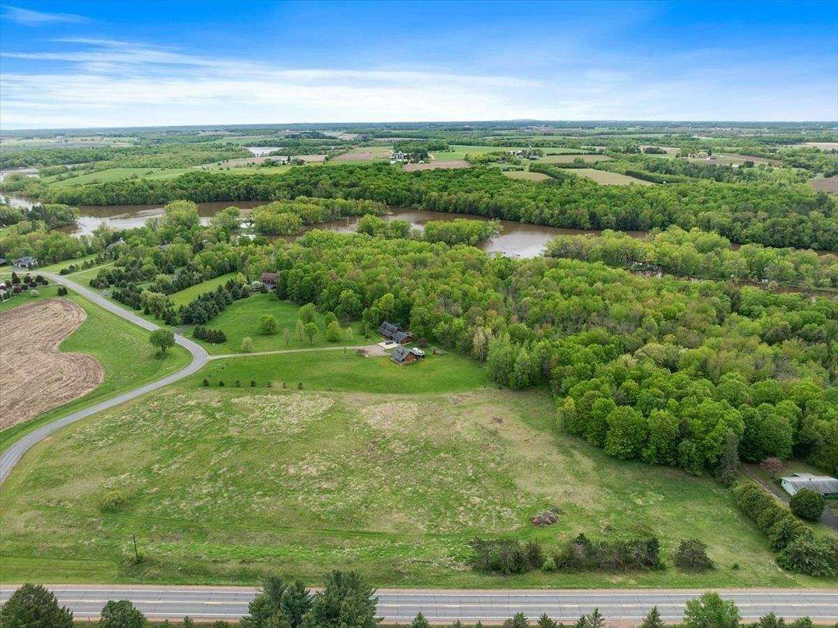 9.72 Acres of Residential Land for Sale in Stratford, Wisconsin