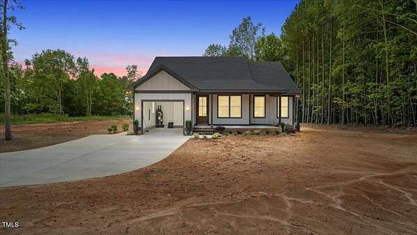 1.5 Acres of Residential Land with Home for Sale in Warrenton, North Carolina